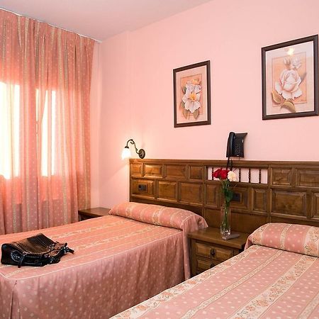 Hotel Rural "Victoria" Humanes Camera foto