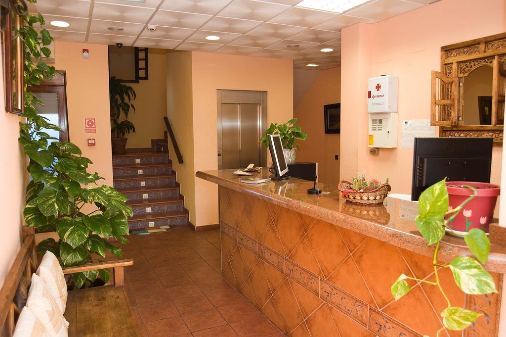 Hotel Rural "Victoria" Humanes Esterno foto